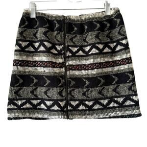 Urban Renewal Sweater Mini Skirt Small – Aztec Knit Pattern Zip